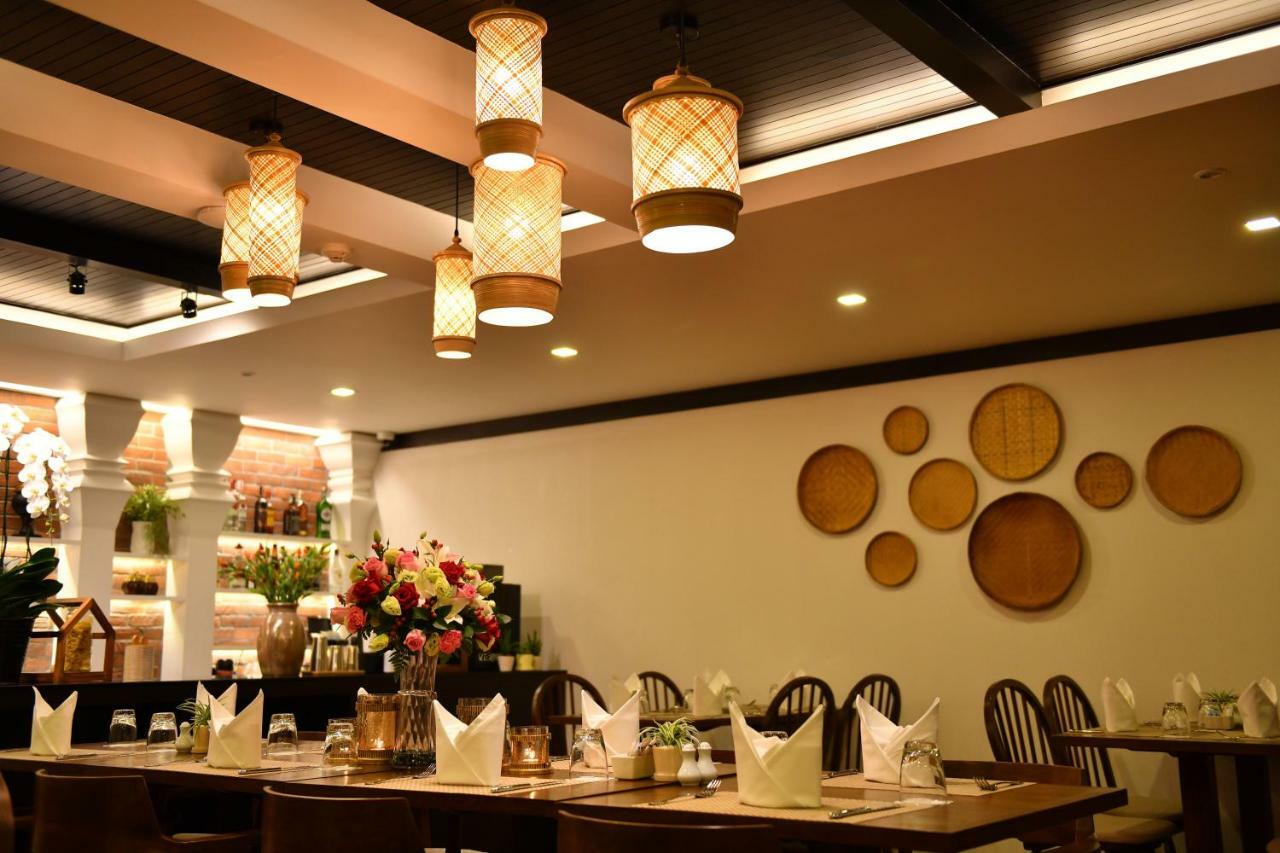 El Barrio Lanna Hotel Chiang Mai Ngoại thất bức ảnh