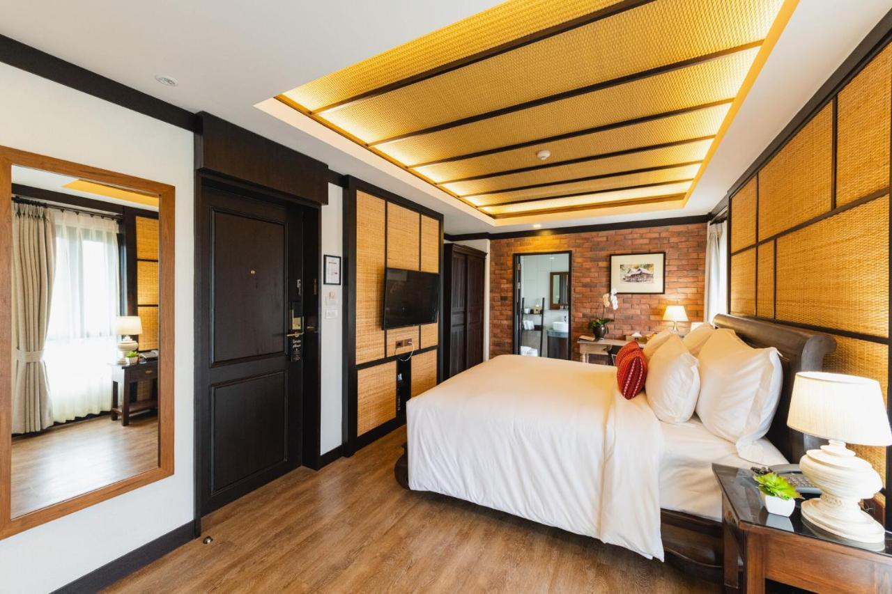 El Barrio Lanna Hotel Chiang Mai Ngoại thất bức ảnh
