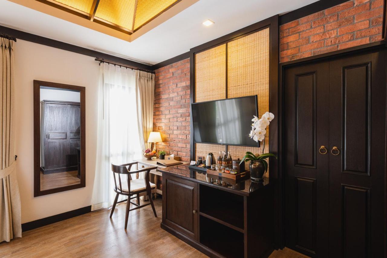 El Barrio Lanna Hotel Chiang Mai Ngoại thất bức ảnh
